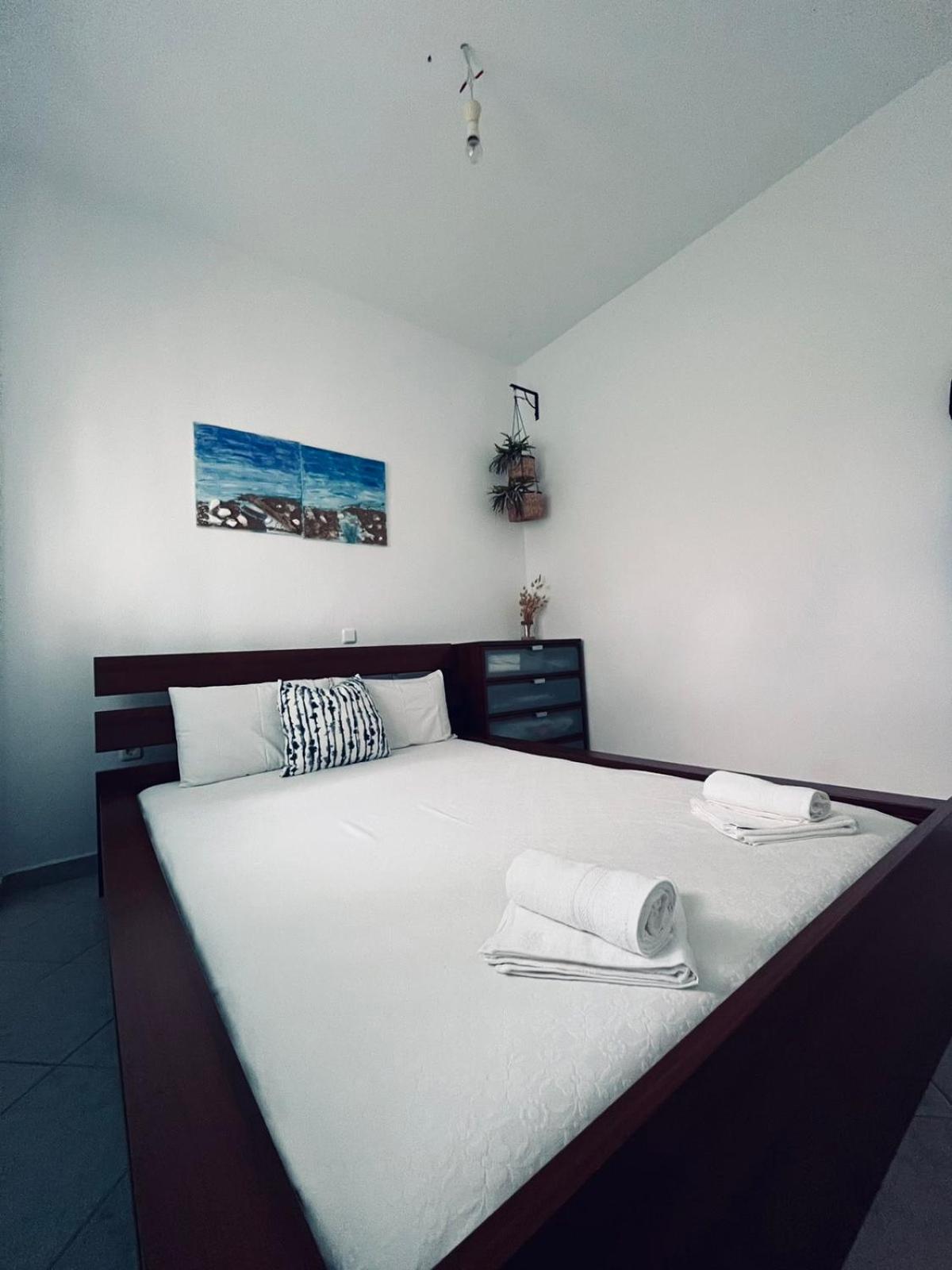 Ocean View Apartments Врасна Екстериор снимка