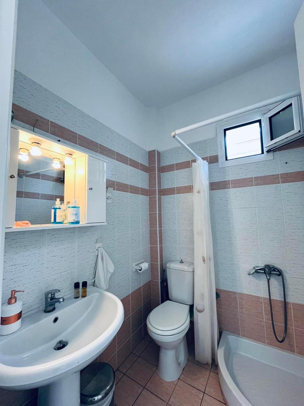 Ocean View Apartments Врасна Екстериор снимка